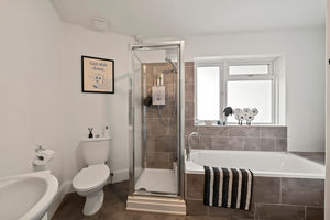 Photo 13- click for photo gallery